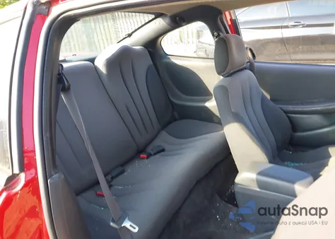 2005 Pontiac Sunfire из США, поврежденный, VIN 3G2JB12F25S166689